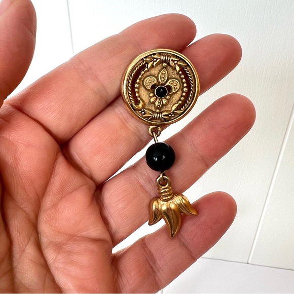 Vintage Fleur de Lis Medallion Drop Earrings - Picture 3 of 6